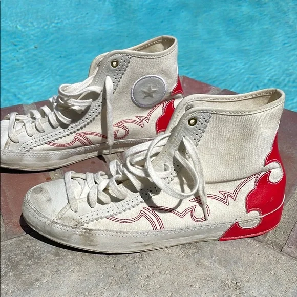 Converse Chucks Taylor Sasha High-Top Sneakers with Red Flame Western Design - Picture 4 of 15